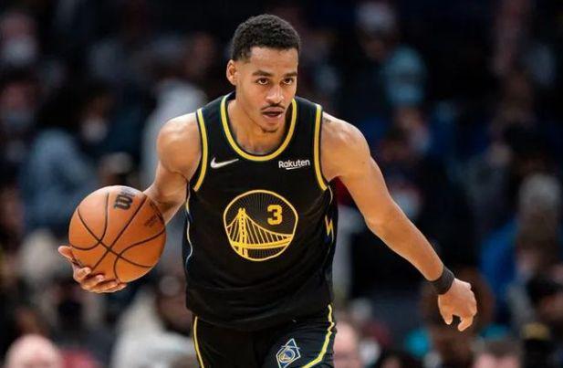 帕夫洛维奇：我认为在阿莱格里的带领下，我进步了很多（帕夫洛维奇：在阿莱格里的指导下，我取得了显著提升）