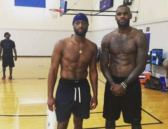 库库忆转会曼城失败：瓜帅点名我跪着去都行，但布莱顿要价高（库库忆投曼城告吹：瓜帅力荐也难成行，布莱顿高要价成最大障碍）