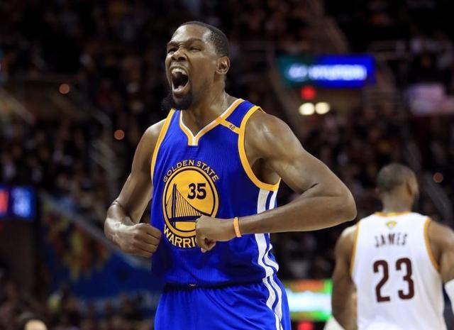 尼克斯靠稳健防守取胜（尼克斯以扎实防守制胜）