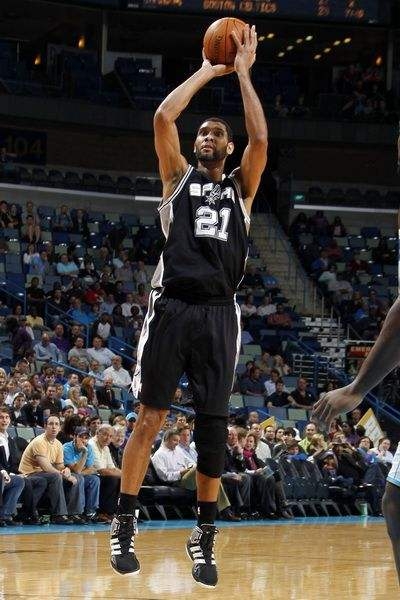 皇家马德里与西甲之间的法律战争：埃尔切的意外受益者？（皇马与西甲法庭交锋：埃尔切会否成为最大赢家？）