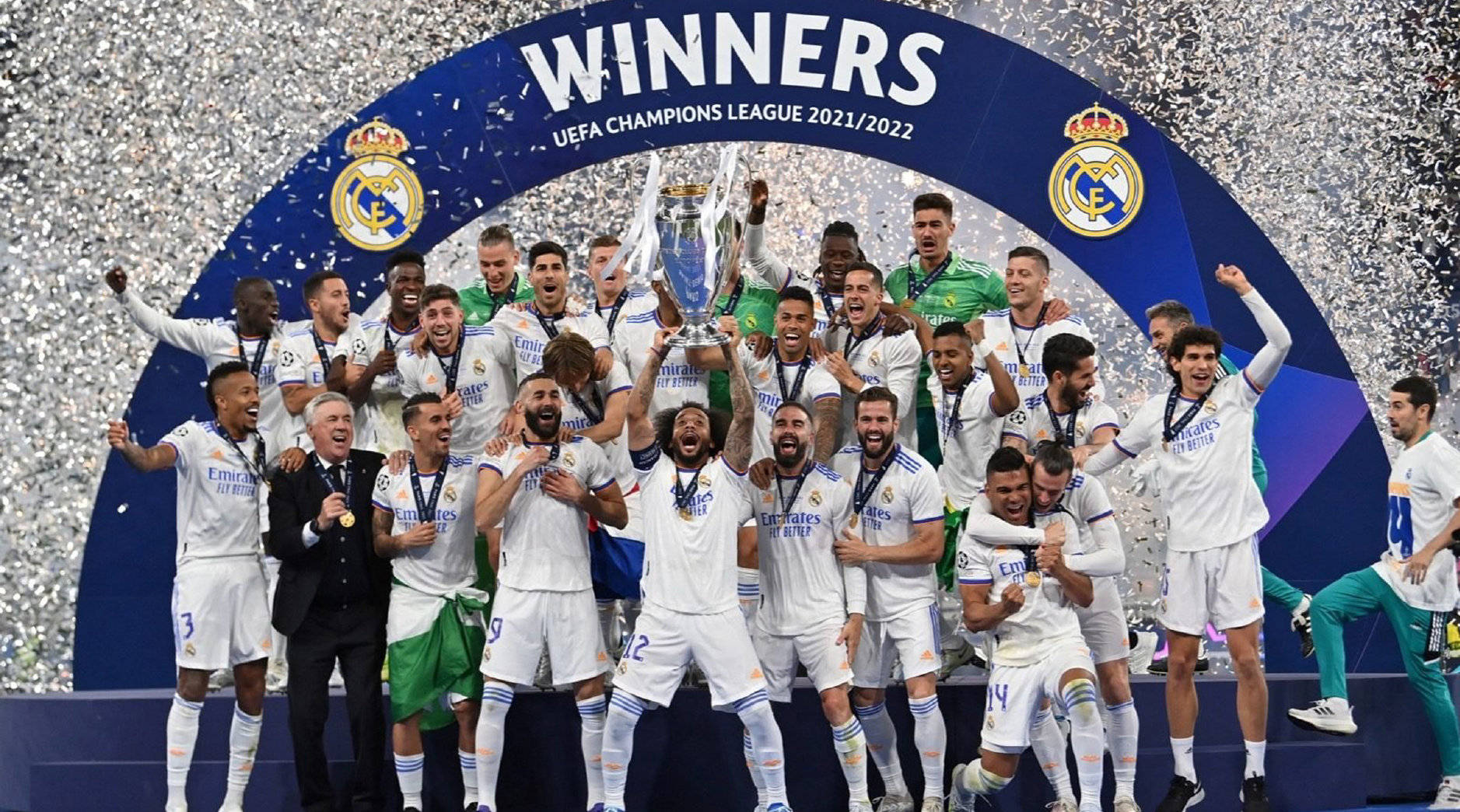 慕尼黑晚报：两名葡体球迷燃放烟火导致球迷和安保受伤被捕（慕尼黑晚报：两名葡萄牙体育球迷燃放烟花致球迷与安保受伤遭逮捕）