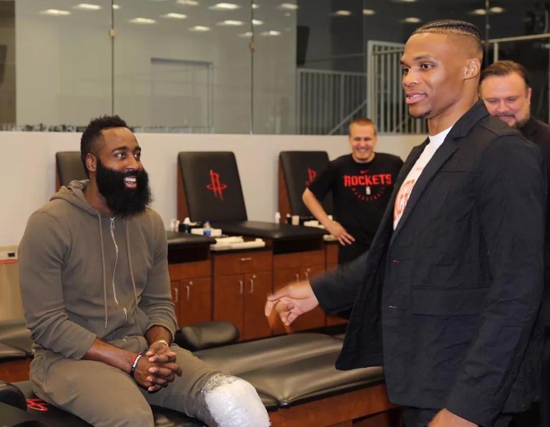 安以恩：邦本宜裕是很“高级”的球员，我们能秒懂彼此的意图（安以恩：邦本宜裕球商出众，我们心领神会）